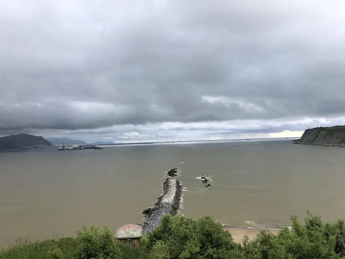 Pension Basagoiti Getxo Maison d'hôtes